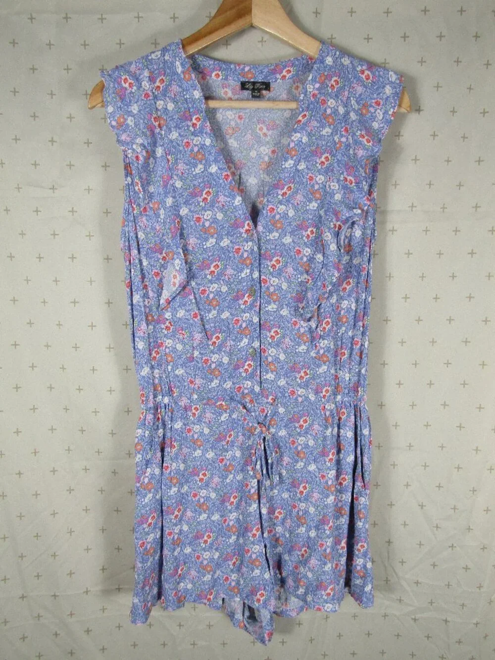 Lily Rose Blue Floral Sleeveless Romper Women's size Medium Boho Summer Garden
